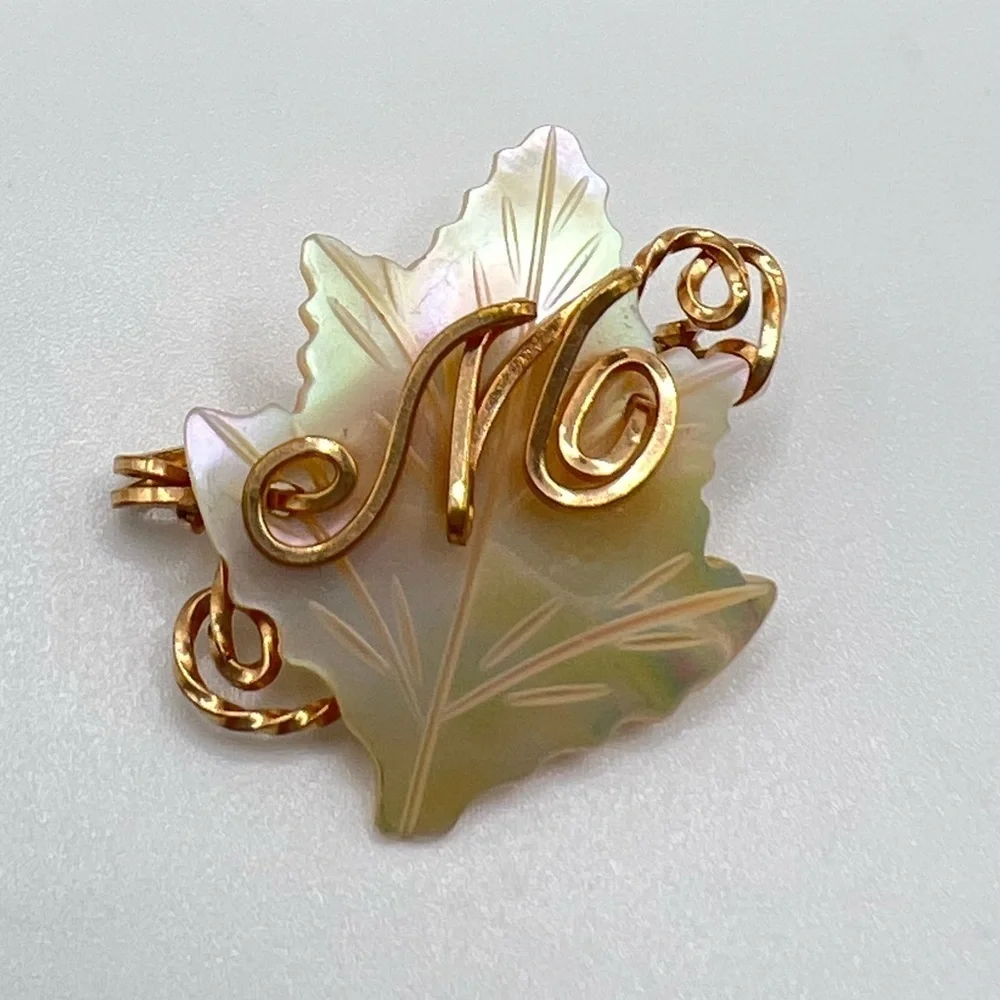 Vintage Mother of Pearl Initial “M” Wire Brooch Gold Tone